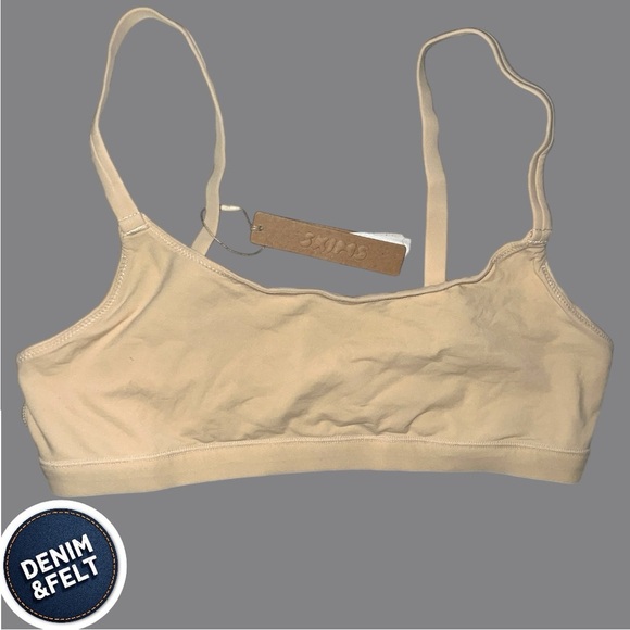 SKIMS FITS EVERYBODY SCOOP BRALETTE | COLOR: SAND | NEW/NWT!!🤎🤎 - Picture 8 of 10